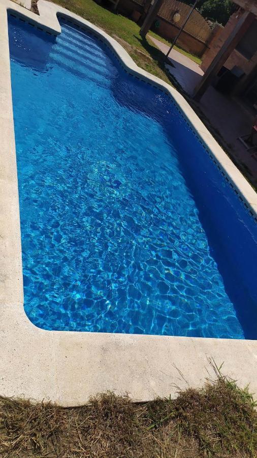 Chalet Moderno Con Piscina En Calafell Exterior photo
